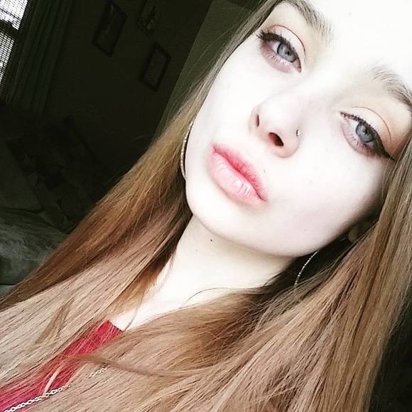 Meet your Posher, Kendal - Picture 1 of 1